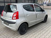 Gebraucht Nissan Pixo Acenta 68 PS (50 kW) 2009 Silber Kleinwagen