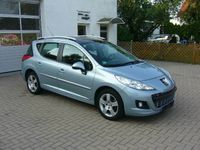 Gebraucht Peugeot 207 Premium 120 PS (88 kW) 2012 Blau metallic Kombi