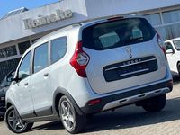 Gebraucht Dacia Lodgy Stepway 131 PS (96 kW) 2020 Silber Van / Kleinbus