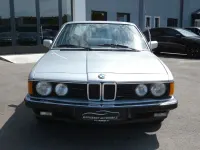Gebraucht BMW 728 184 PS (135 kW) 1984 Silber Limousine