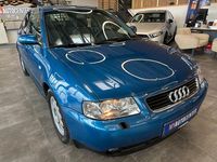 Gebraucht Audi A3 Ambiente 150 PS (110 kW) 2002 Blau Kleinwagen