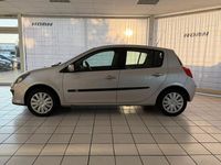 Gebraucht Renault Clio II Dynamique 88 PS (64 kW) 2005 Silber Limousine