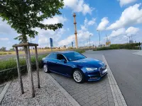 Gebraucht Audi A4 Sport 218 PS (160 kW) 2017 Blau Limousine
