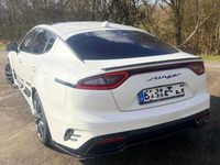 Gebraucht Kia Stinger GT-Line 200 PS (147 kW) 2017 Weiß Kleinwagen