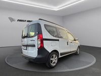 Gebraucht Dacia Dokker Ambiance 102 PS (75 kW) 2018 Weiß Van / Kleinbus