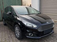 Gebraucht Ford S-MAX Titanium 179 PS (131 kW) 2017 Schwarz Van / Kleinbus