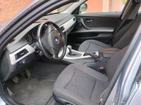 Gebraucht BMW 320 177 PS (130 kW) 2009 Kombi