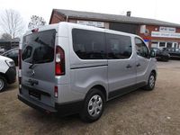 Gebraucht Renault Trafic Life 150 PS (110 kW) 2023 Highland grey Van / Kleinbus