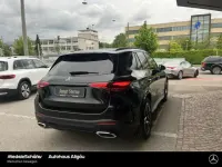 Gebraucht Mercedes GLC450 367 PS (269 kW) 2024 Lack obsidianschwarz (metallic) SUV