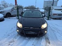 Gebraucht Ford Focus 101 PS (74 kW) 2014 Schwarz Limousine