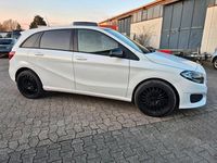 Gebraucht Mercedes B220 170 PS (125 kW) 2019 Weiß Van / Kleinbus