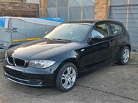 Gebraucht BMW 116 122 PS (89 kW) 2008 Schwarz Kleinwagen