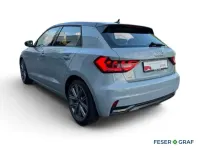 Gebraucht Audi A1 Sportback Advanced Plus 110 PS (80 kW) 2023 Pfeilgrau perleffekt/mythosschwarz metallic Kleinwagen