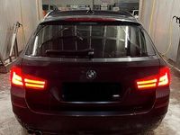 Gebraucht BMW 520 184 PS (135 kW) 2011 Grau Kombi