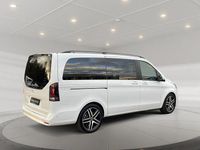Gebraucht Mercedes V300 237 PS (174 kW) 2025 Bergkristallweiss metallic Van / Kleinbus