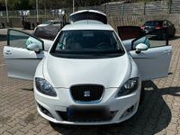 Gebraucht Seat Leon 105 PS (77 kW) 2012 Weiß Kleinwagen