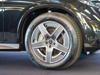 Gebraucht Mercedes GLC450 AMG line 367 PS (269 kW) 2024 Obsidianschwarz Coupé