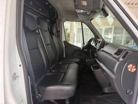 Gebraucht Renault Master 136 PS (100 kW) 2020 Weiß Van / Kleinbus