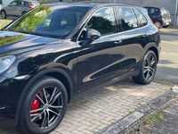 Second-hand Porsche Cayenne 260 CP (191 kW) 2013 Negru SUV