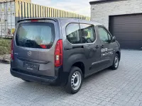 Gebraucht Opel Combo-e Life Edition 100 kW (137 PS) 2024 Volcano grey (m2) Van / Kleinbus