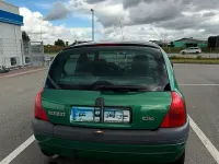 Gebraucht Renault Clio 58 PS (42 kW) 2000 Grün Kleinwagen