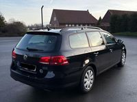 Gebraucht VW Passat 140 PS (102 kW) 2013 Schwarz Kombi