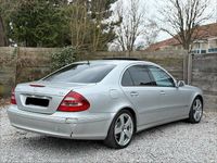 Gebraucht Mercedes E220 Avantgarde 150 PS (110 kW) 2004 Silber Limousine