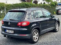 Gebraucht VW Tiguan Trendline 150 PS (110 kW) 2007 Schwarz SUV