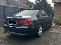 Gebraucht BMW 320 170 PS (125 kW) 2007 Grün Coupé