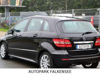 Gebraucht Mercedes B200 193 PS (141 kW) 2006 Schwarz Van / Kleinbus