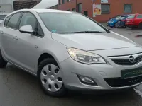 Gebraucht Opel Astra Edition 116 PS (85 kW) 2010 Silber Limousine