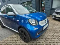 Używany Smart ForFour Prime 90 KM (66 kW) 2016 Biały Hatchback