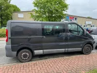Gebraucht Opel Vivaro 114 PS (83 kW) 2008 Mitternacht schwarz (mi2) Van / Kleinbus