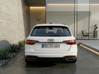 Gebraucht Audi A4 S-Line 2020 Weiß Kombi