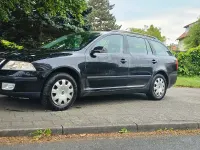 Gebraucht Skoda Octavia 105 PS (77 kW) 2008 Schwarz Kombi