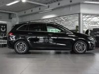 Gebraucht Mercedes B200 Progressive 163 PS (119 kW) 2020 Schwarz unilack nachtschwarz Van / Kleinbus