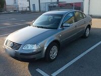 Gebraucht VW Passat Comfortline 131 PS (96 kW) 2002 Grau Limousine