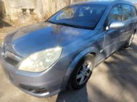 Gebraucht Opel Vectra Edition 150 PS (110 kW) 2006 Lichtsilber m2 Kombi