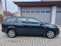 Gebraucht Ford Focus Ghia 115 PS (84 kW) 2005 Schwarz Kombi