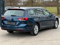 Second-hand VW Passat Business 150 CP (110 kW) 2021 Albastru Break