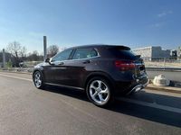 Gebraucht Mercedes GLA250 Urban 211 PS (155 kW) 2018 Braun SUV