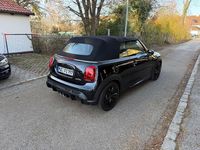 Gebraucht Mini John Cooper Works 231 PS (169 kW) 2024 Schwarz Kleinwagen