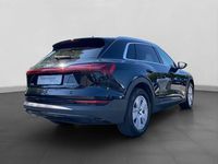 Second-hand Audi e-tron 300 kW (408 CP) 2022 Negru SUV