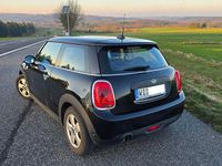 Second-hand Mini ONE 102 CP (75 kW) 2018 Negru Hatchback