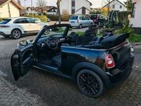 Usado Mini Cooper Cabriolet 132 HP (97 kW) 2015 Preto Cabrios