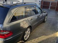 Gebraucht Mercedes E200 Avantgarde 184 PS (135 kW) 2008 Grau Kombi