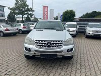 Gebraucht Mercedes ML320 224 PS (164 kW) 2005 Silber SUV