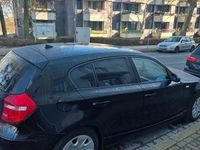 Gebraucht BMW 118 143 PS (105 kW) 2009 Schwarz Kleinwagen