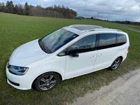 Gebraucht VW Sharan 140 PS (102 kW) 2011 Weiß Van / Kleinbus