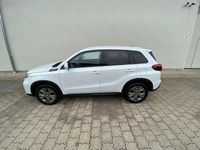 Neu Suzuki Vitara Comfort 129 PS (94 kW) 2025 Weiß SUV